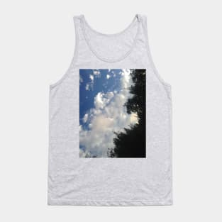 dreamy clouds Tank Top